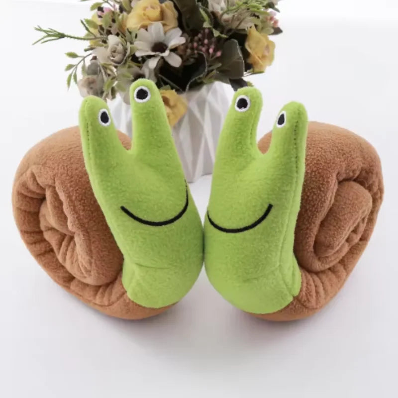 Snail Snuffle Toy – Interactive Puzzle for Dogs & Cats